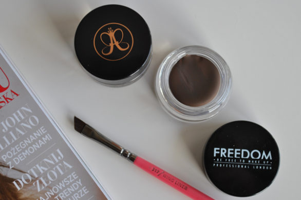 Co lepiej kupić? Pomada Anastasia Beverlly Hills kontra Freedom Makeup [TEST]