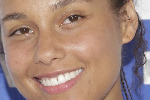 Alicia Keys skrytykowana za… brak makijażu na gali MTV VMA 2016