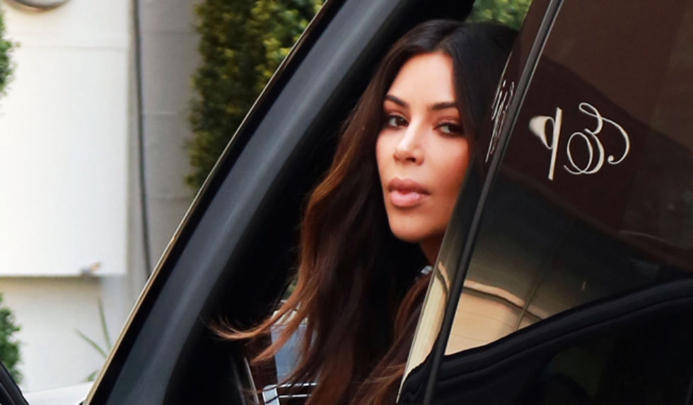 Wow! Kim Kardashian w końcu TO zrobiła! (FOTO) Wow! Kim Kardashian w końcu TO zrobiła! (FOTO)