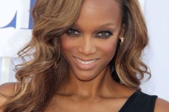 Czy to Tyra Banks, czy Cara Delevingne? (FOTO)