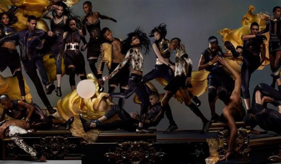 Olivier Rousteing, dyrektor kreatywny Balmain, zaprojektował dla Nike Olivier Rousteing, dyrektor kreatywny Balmain, zaprojektował dla Nike