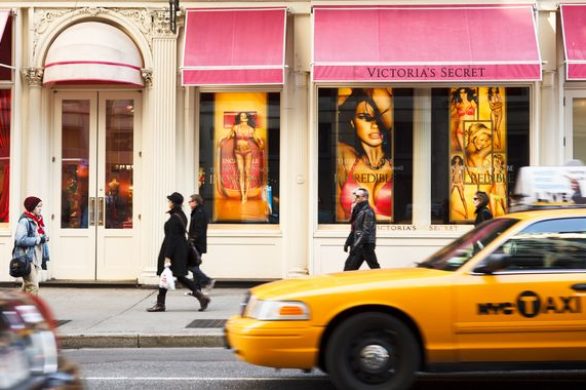 Brakowało Wam w Polsce bielizny od Victoria’s Secret? Już pod koniec wakacji…