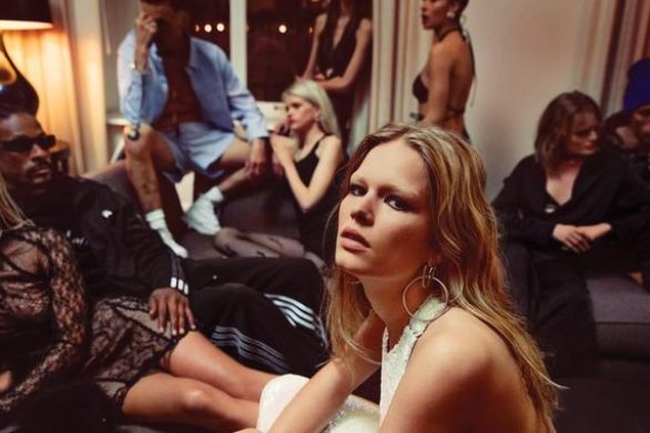 Niezła impreza w najnowszym lookbooku Alexandra Wanga (FOTO)