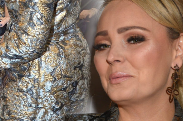 A jednak to możliwe! Agnieszka Jastrzębska załozyła sukienkę o innym kroju