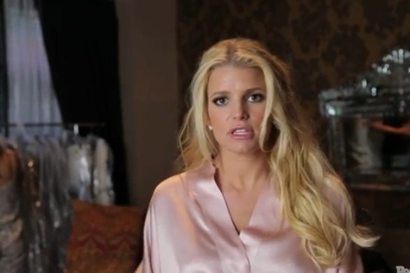 Jak Jessica Simpson stylizowała swoje druhny?