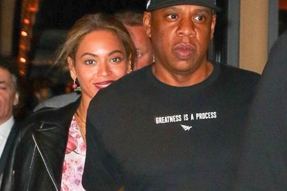 Beyonce jak milion dolarów w sukni Giambattista Valli (FOTO)