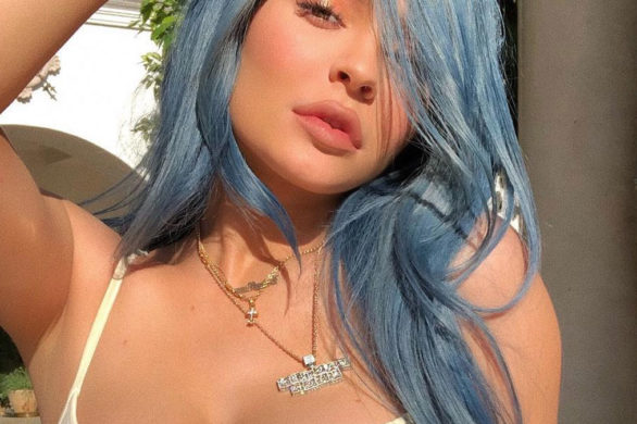 Tego nie było dawno! Kylie Jenner zaszalała z kolorowymi włosami na Coachelli!