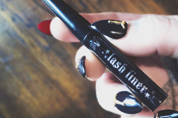 Kat von D stworzyła eyeliner, o którym marzy teraz każda makijażystka!