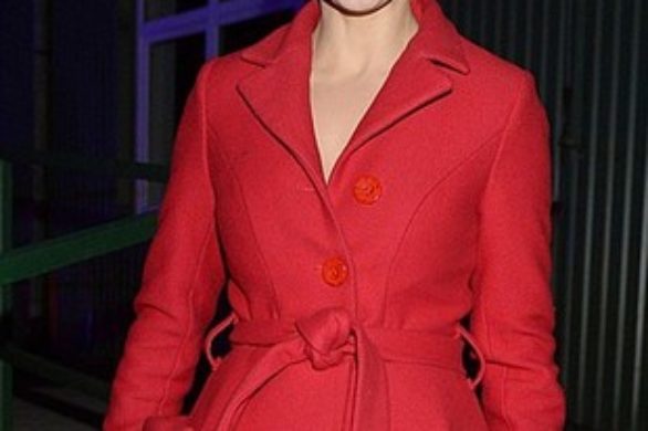 Joanna Jabłczyńska pokazuje, jak się nosić na bal (FOTO)