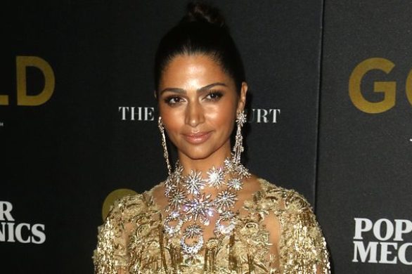 Camila Alves jak skąpana w złocie w kreacji Marchesa (FOTO)