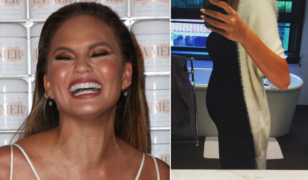 Chrissy Teigen pokazała ciążowy brzuszek (FOTO) Chrissy Teigen pokazała ciążowy brzuszek (FOTO)