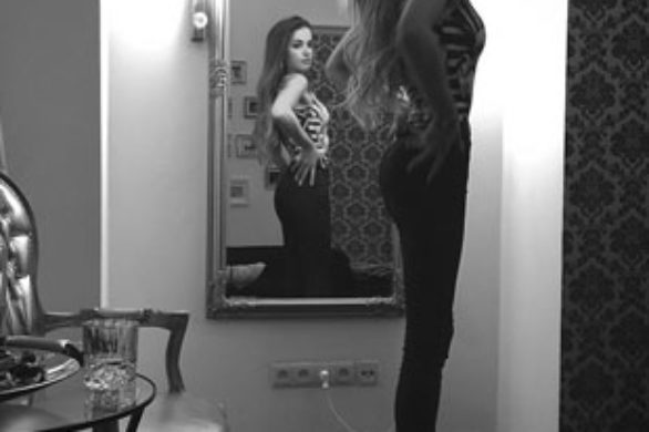 Maffashion zaczyna mieć obsesję na punkcie swojej pupy?