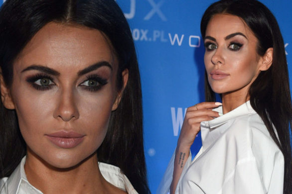 Natalia Siwiec w firance(?) na pokazie kolekcji Roberta Kupisza