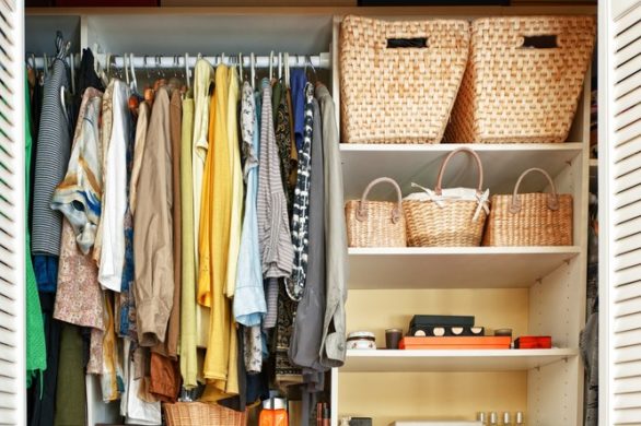 Jak utrzymać porządek w szafie? Kilka rad