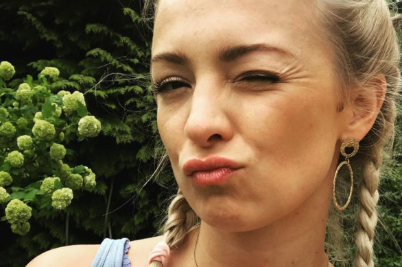 Szukasz czerwonej sukienki na wielkie wyjście? Zainspiruj się kreacją…