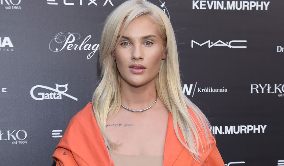 Czy Karolina Gilon za bardzo inspiruje się stylem Kim Kardashian? Czy Karolina Gilon za bardzo inspiruje się stylem Kim Kardashian?