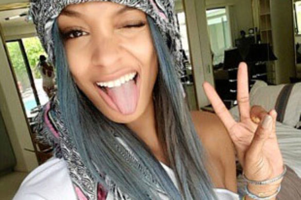 Jourdan Dunn to kolejna siwowłosa gwiazda (FOTO)