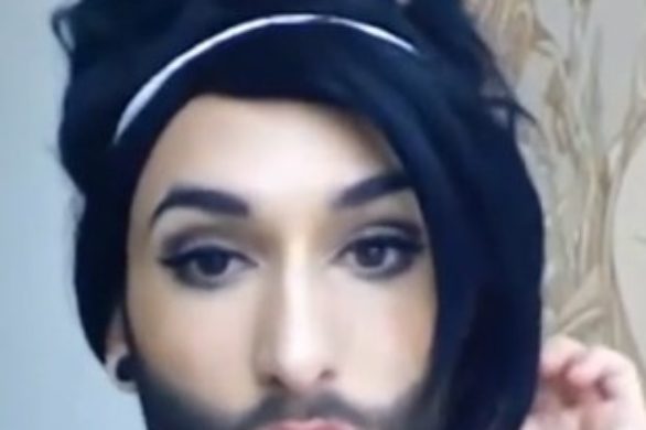 Conchita Wurst uczy jak malować kreskę na powiece