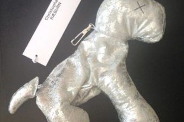 Harper Beckham i jej torebka od Raeburna (FOTO)