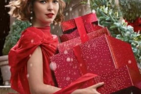 Arizona Muse świątecznie dla Estee Lauder (FOTO)