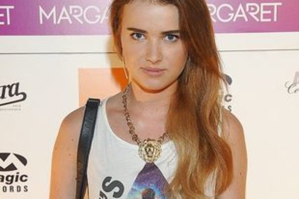 Maffashion ponownie na koszulkach marki Bershka (FOTO)