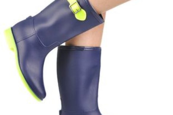 Moda na wiosenną niepogodę – przegląd kaloszy (FOTO)