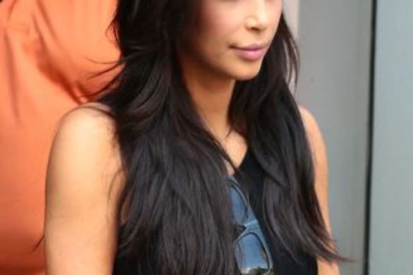 Kim ponownie w seksownej czerni (FOTO)