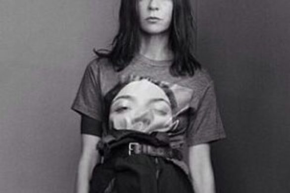 Carine Roitfeld ponownie promuje Kim Kardashian (FOTO)
