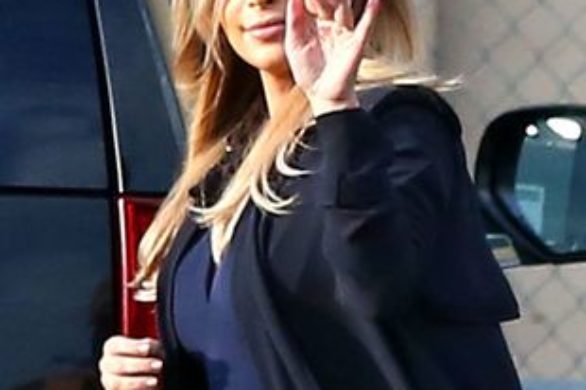 Buty Kim Kardashian robią furorę (FOTO)