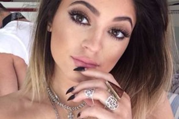 Kylie Jenner zrobiła się na… NIEBIESKO! (FOTO)