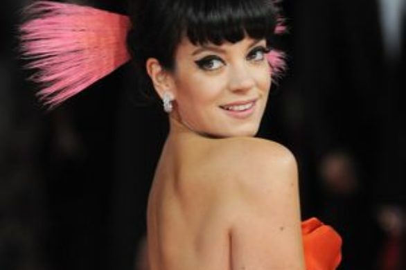Lily Allen i jej ściągająca uwagę kreacja na gali BAFTA 2014