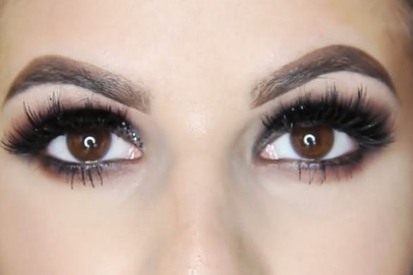 Odrobina dramatycznego looku? Mocny sylwestrowy makijaż…