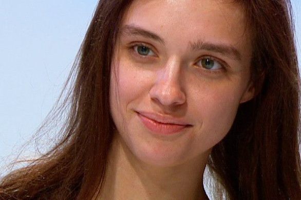 Misza z Top Model daje brawurowy pokaz tańca na rurze…