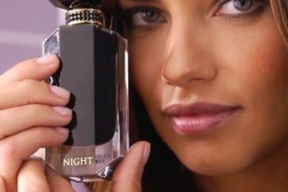 Czarująca Adriana Lima w reklamie perfum VS (VIDEO+FOTO)