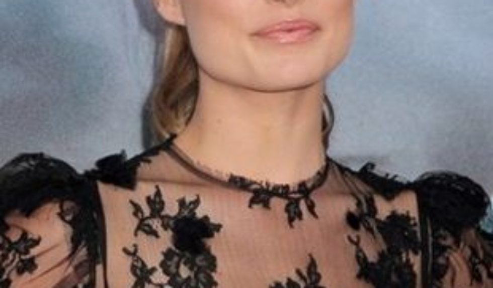 Olivia Wilde w Dolce & Gabbana (FOTO) Olivia Wilde w Dolce & Gabbana (FOTO)