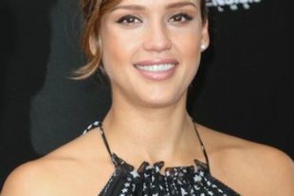 Jessica Alba w Dolce&Gabbana (FOTO)