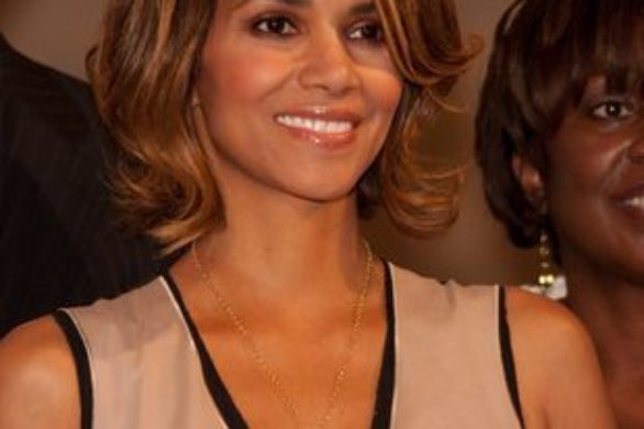 Nowa fryzura Halle Berry
