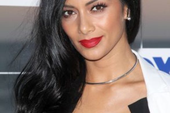 Dziwaczna sukienka Nicole Scherzinger (FOTO)