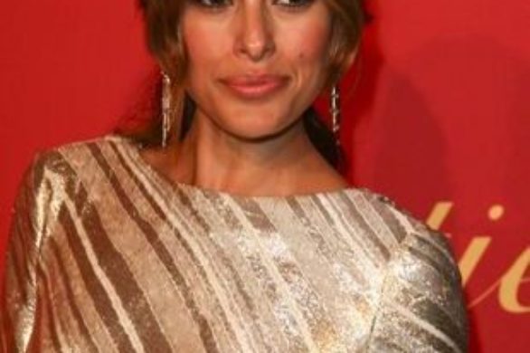 Otoczona blaskiem Eva Mendes