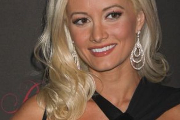 Holly Madison ciągle w stylu Playboya