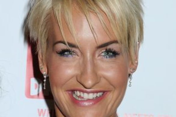 Sarah Connor i jej odblaskowe pantofle