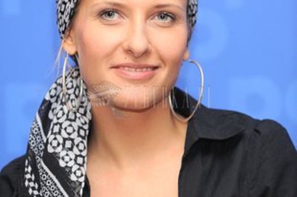 Patrycja Markowska zakryła głowę