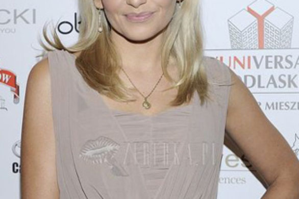 Maja Frykowska w zwiewnej sukience