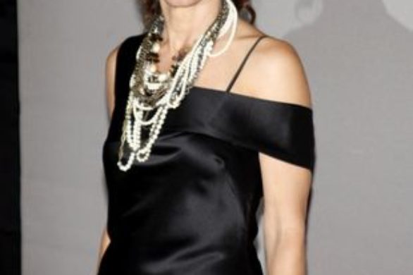 Sandra Bullock postawiła na biżuterię