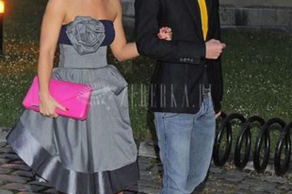 Ewa Szabatin w szarości