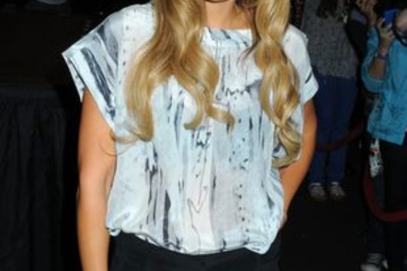 Zgrabne nogi Lauren Conrad