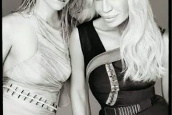 January Jones została nową twarzą Versace