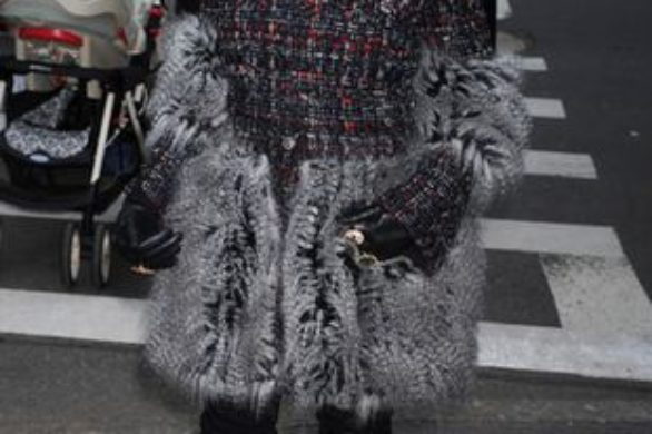 Kylie Minogue w uroczym turbanie (FOTO)