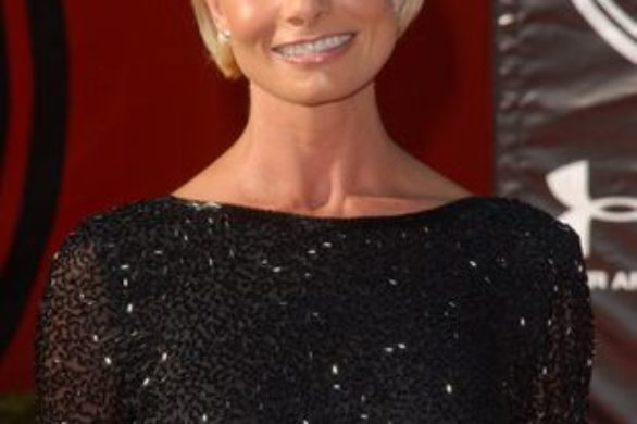 Połyskująca Jamie Pressly
