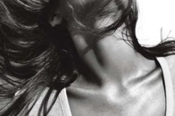 Eva Mendes dla Allure